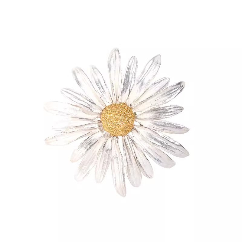 A small daisy brooch women's high-end niche high-end sense anti-light pin atmospheric brooch new suit accessories - Mixbatch