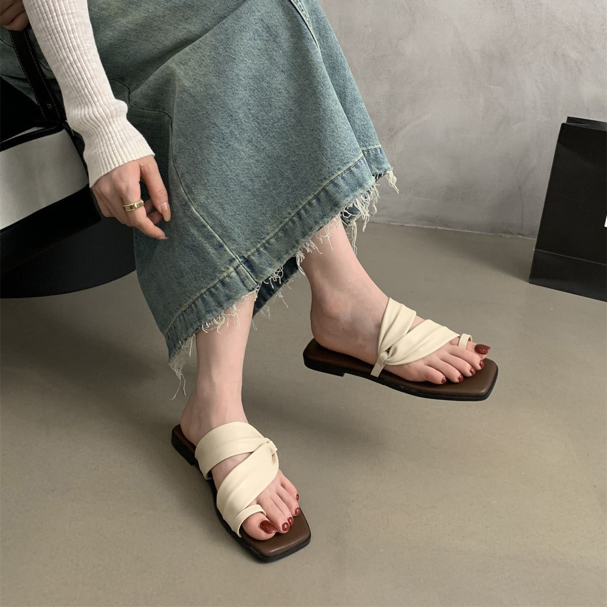 A slippers lady seaside beach soft flat bottom