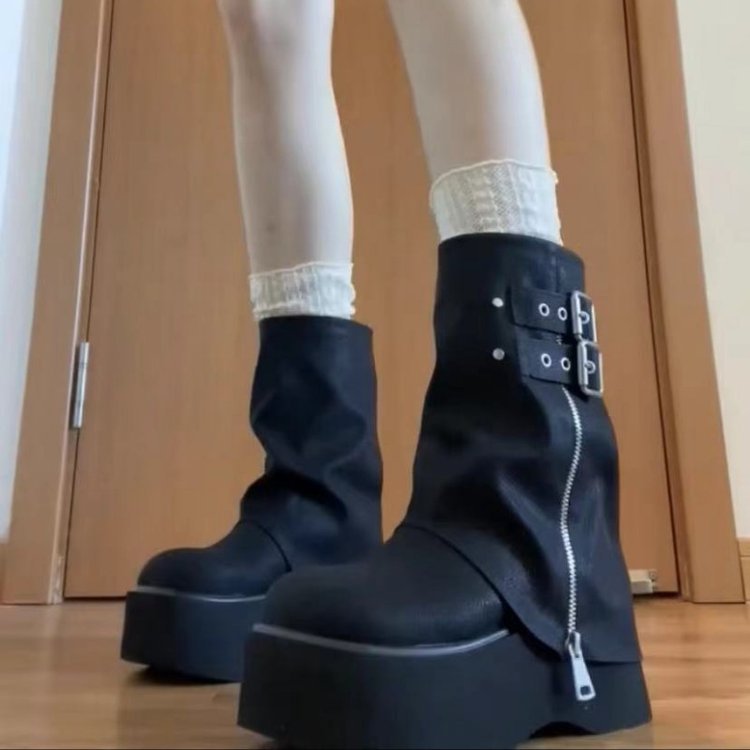 A thick-soled 7cm heightening niche trouser shoes