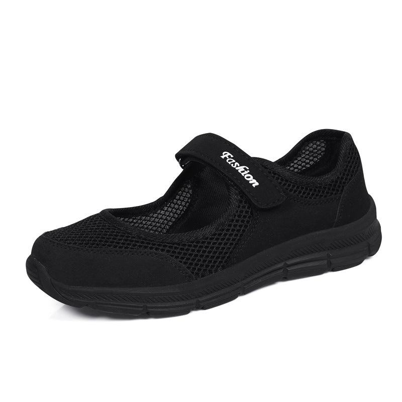 A flat shoe