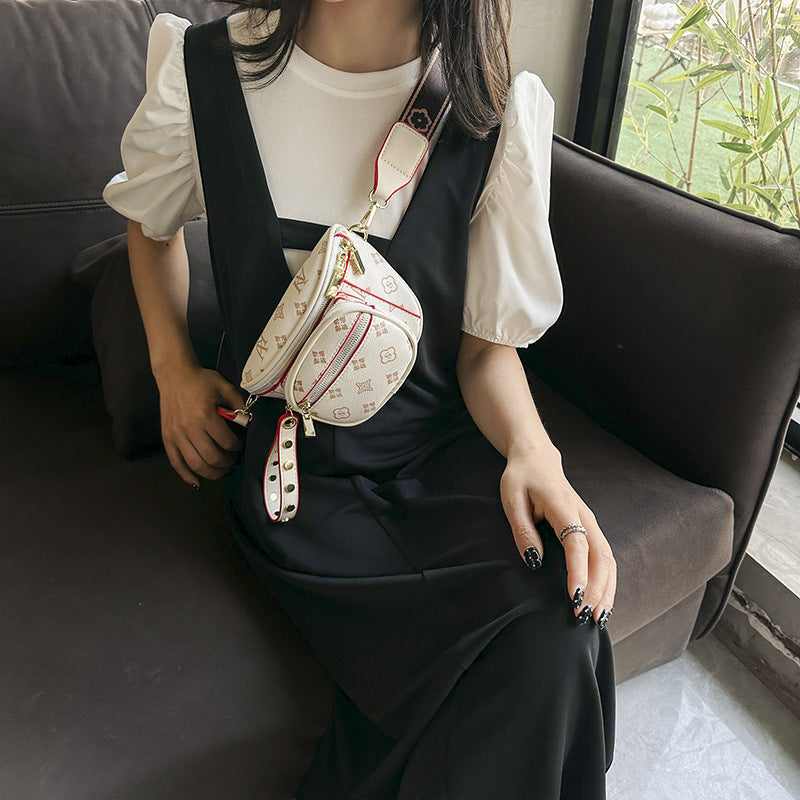 A new retro multi-layer shoulder messenger bag simple fashion with ribbon breast bag women's trend