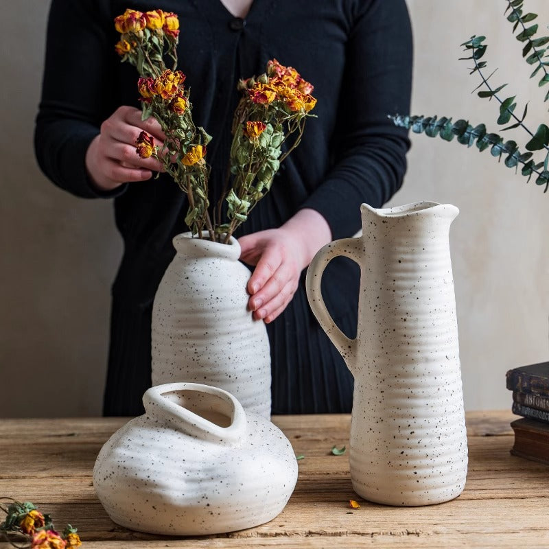 A ceramic ornament creative vase