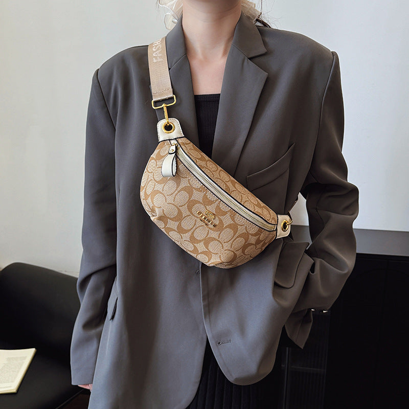 A new women's breast bag, fanny pack, temperament, high-end fashion printed shoulder messenger women's bag - Mixbatch