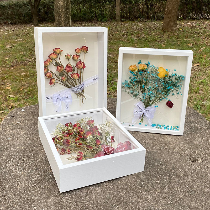 A handmade DIY three-dimensional 5cm butterfly specimen frame creative desktop solid wood hollow 3cm dried flower photo frame setting table