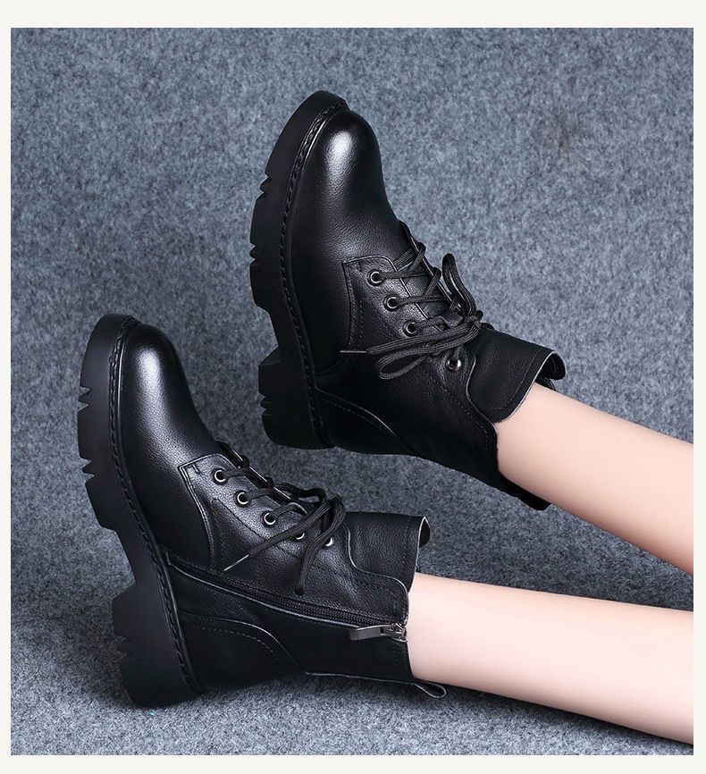 A lady's boot