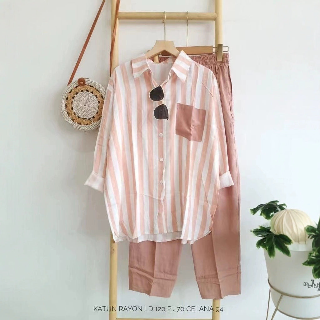 A large size women's clothing summer slightly fat MM fashion loose and thin comfortable casual striped suit