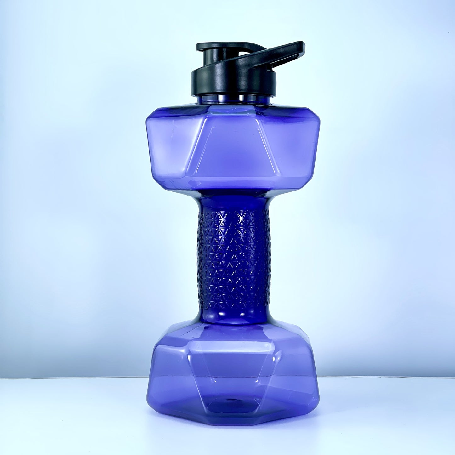 A dumbbell cup plastic cup 1500ml