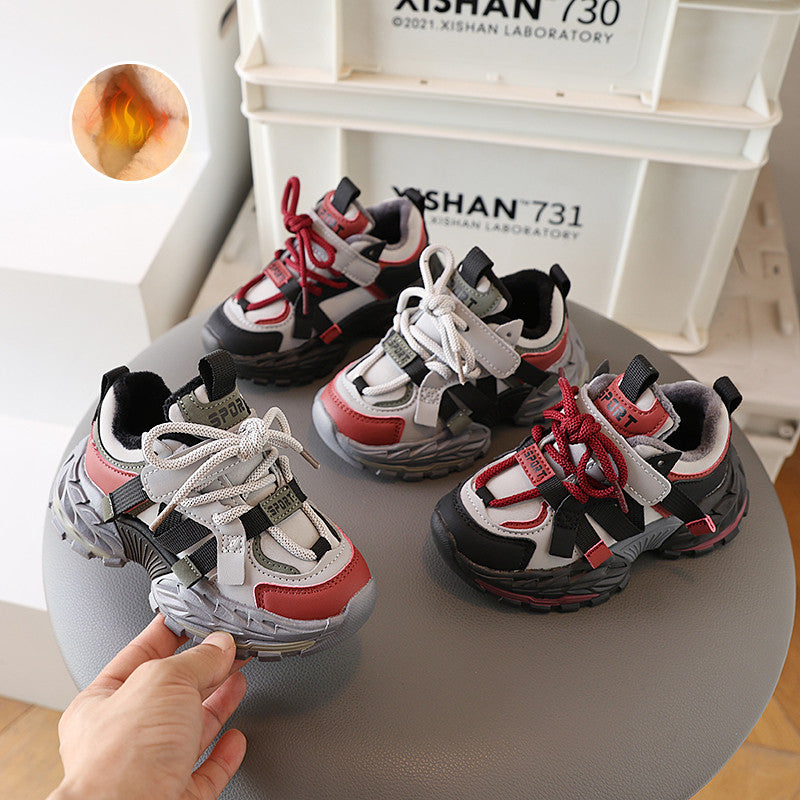 A children's fleece sneakers