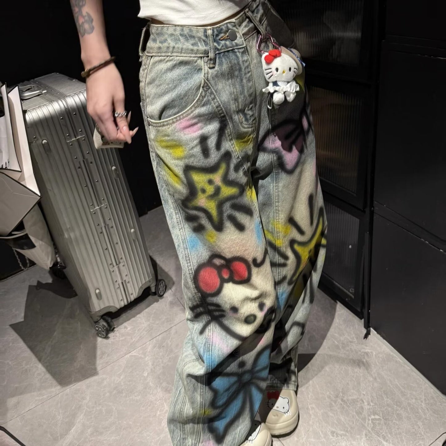 A graffiti print jeans