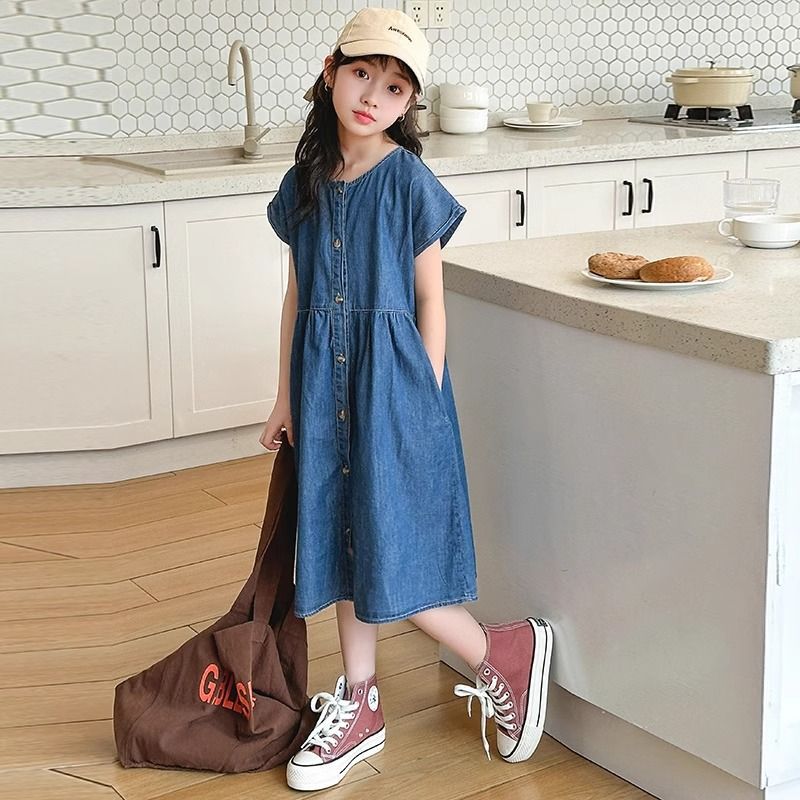 A new foreign style fashionable older children's princess dress denim skirt children's summer short-sleeved skirt