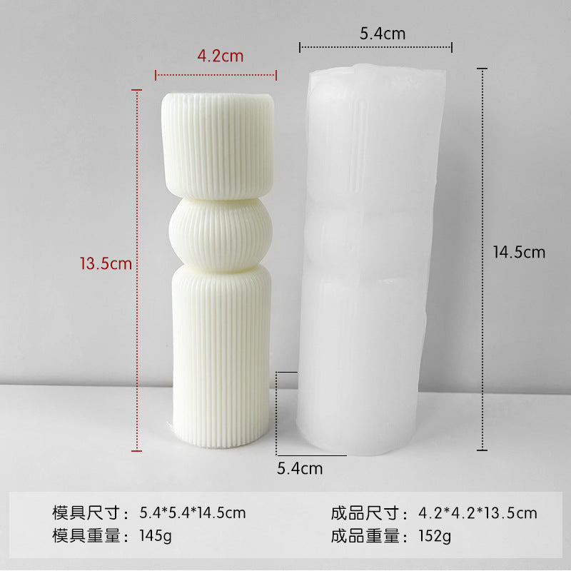 A cylindrical mold