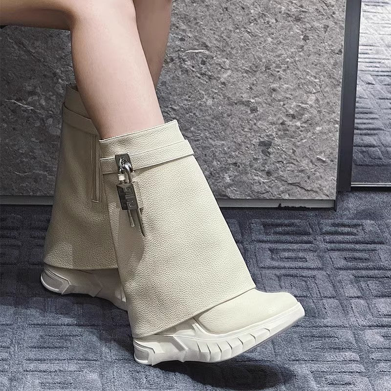 A inner height-increasing short boots for women, thick-soled metal lock trouser tube boots for women