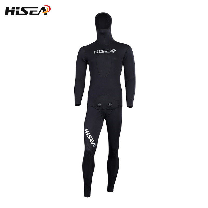 A wetsuit 7mm