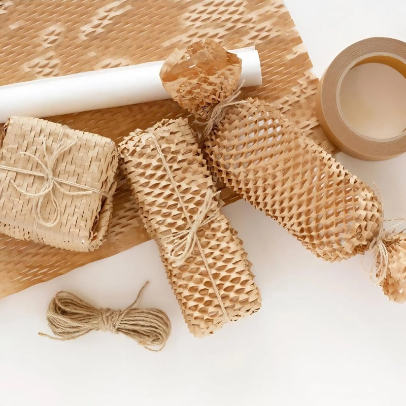 A Honeycomb Kraft Paper Roll Express Ceramic Wine Bottle Honeycomb Paper Bouquet Gift Box Buffer Eco-friendly Grid Wrapping Paper