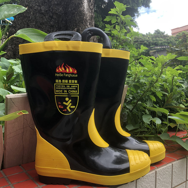 A 02 steel head steel plate rain shoes water shoes fire protection boots fire drill inspection anti smashing puncture wear