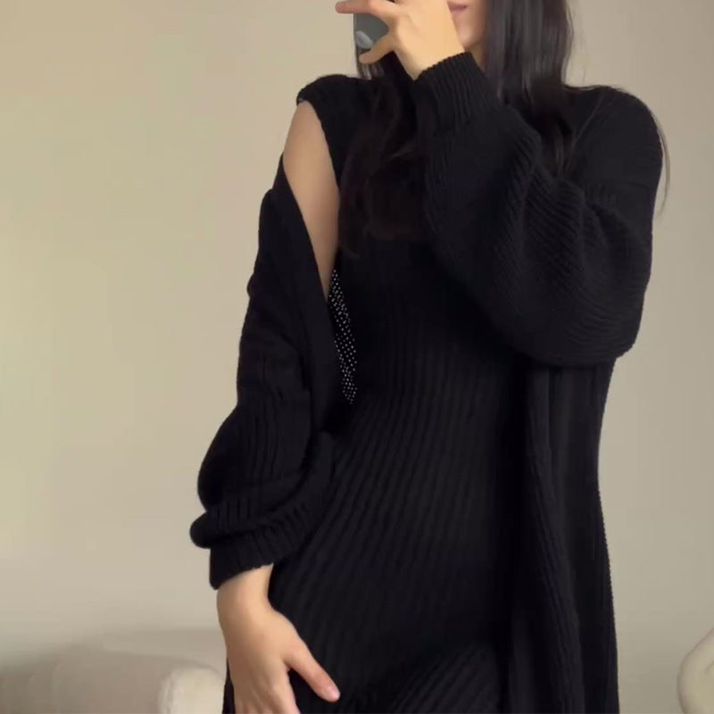 A knitted jacket skirt set with belt