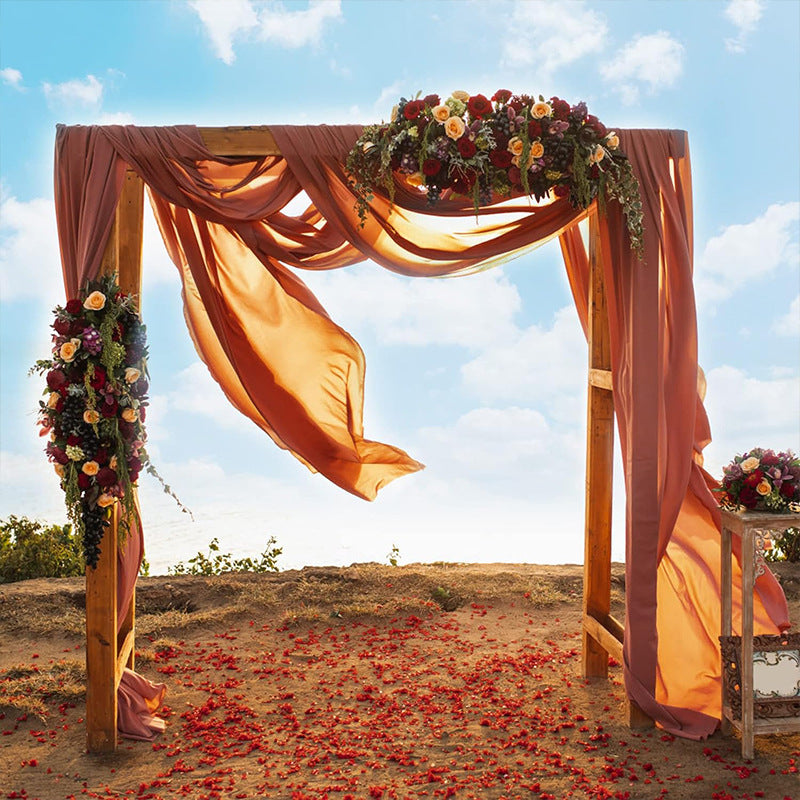 A outdoor curtain decoration