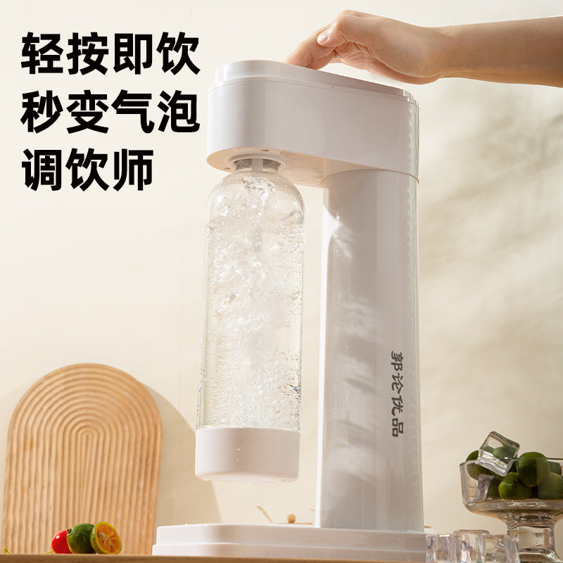 A Sparkling water Soda water Beverage machine