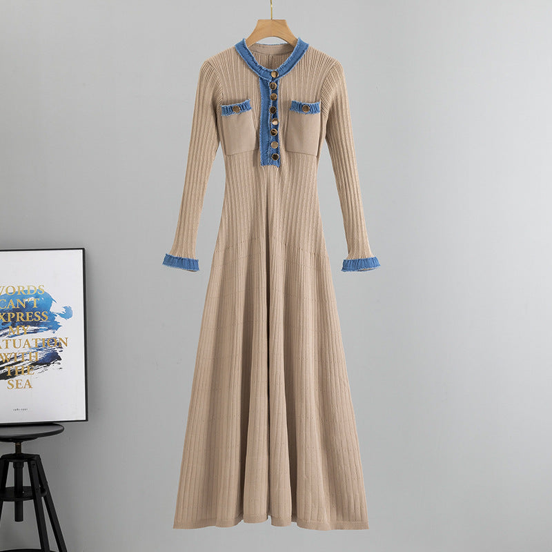 A long-sleeved autumn and winter dress