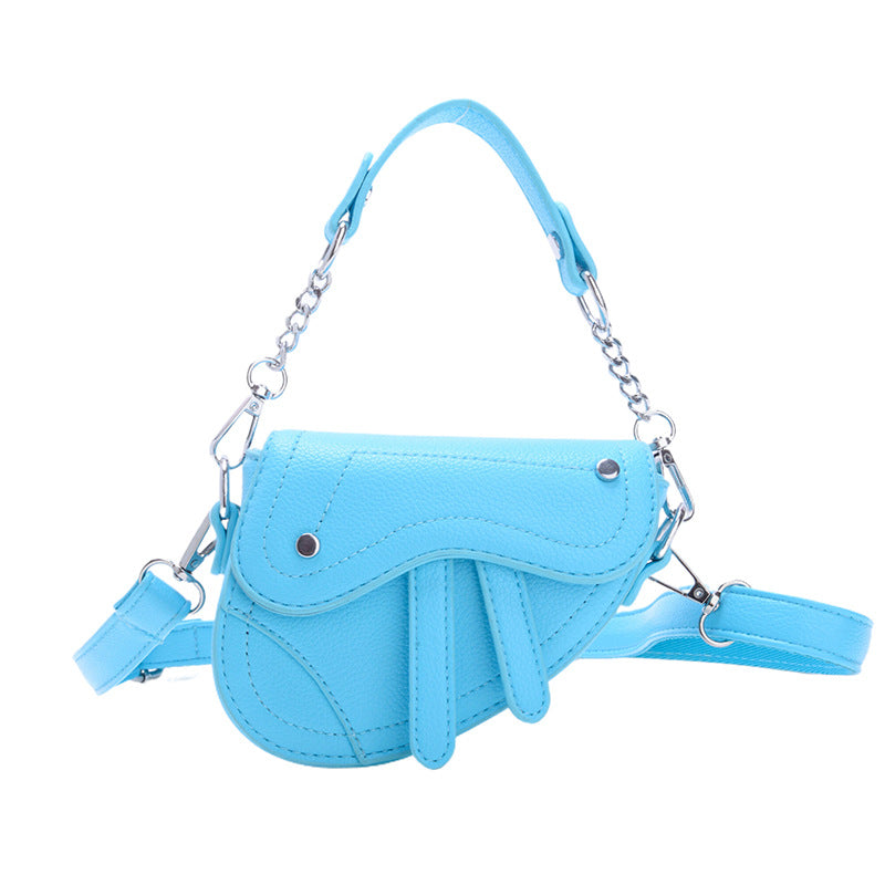 A Korean version of foreign style small fragrant style girl handbag fashionable new boys and girls saddle bag mini baby shoulder bag