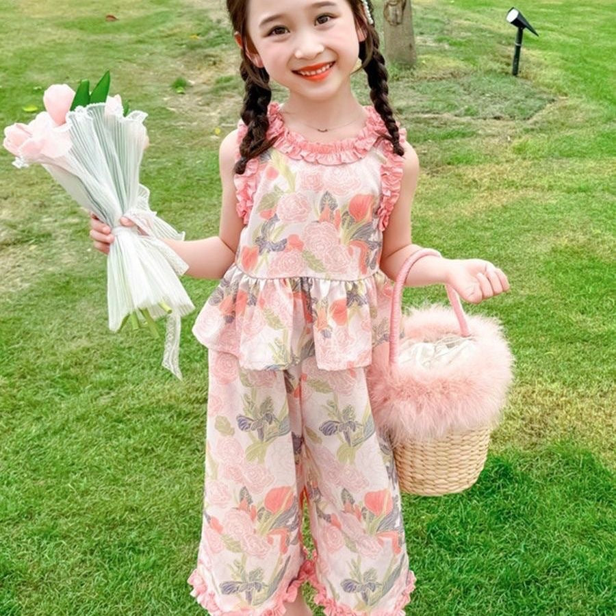 A new summer girls sleeveless printing set