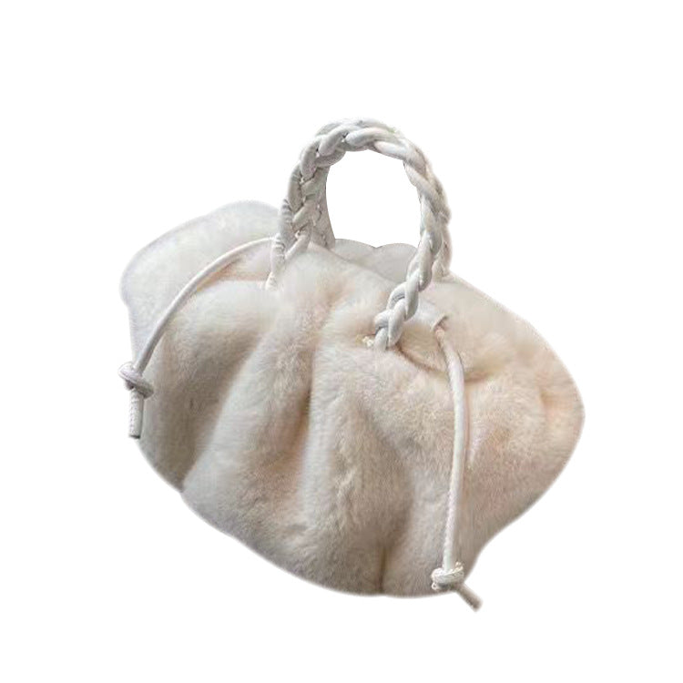 A Internet celebrity with the same bag, pumpkin pleated hand carry solid color plush bag, women's shoulder messenger bag fashion