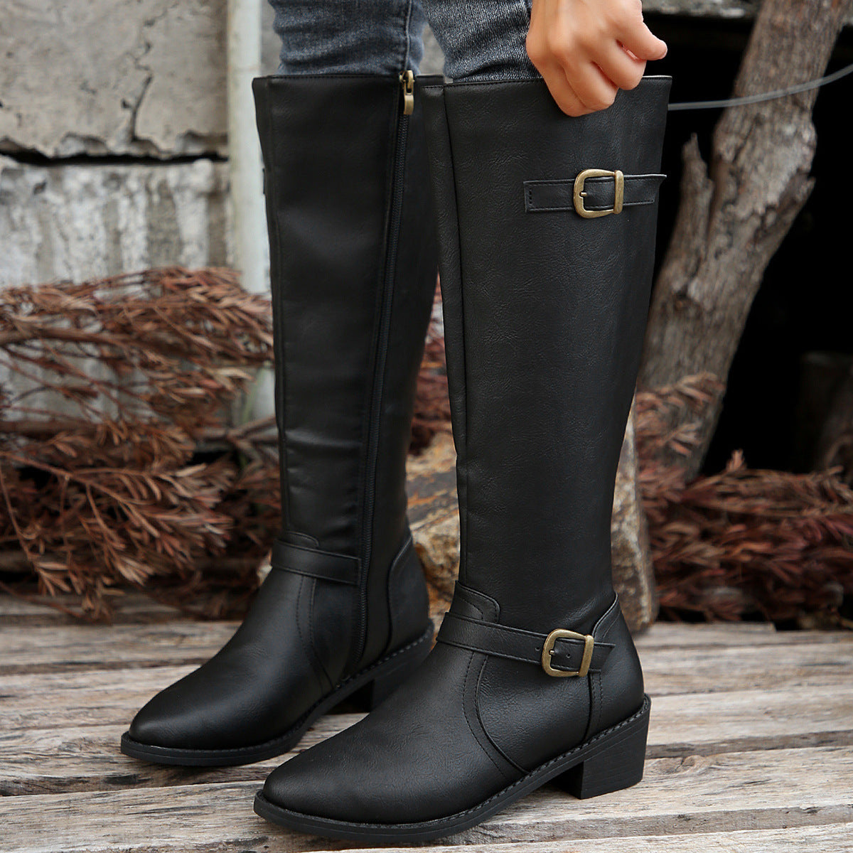 A Ladies' Shoes