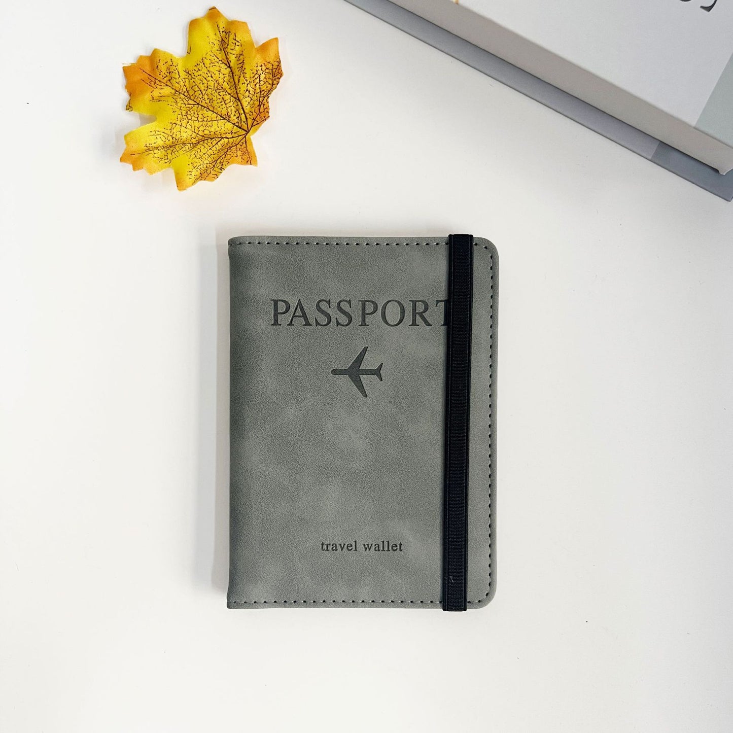 A PU Leather Card Bag Passport Clip RFID Passport Bag Travelwallet Multifunctional ID Bag Wholesale