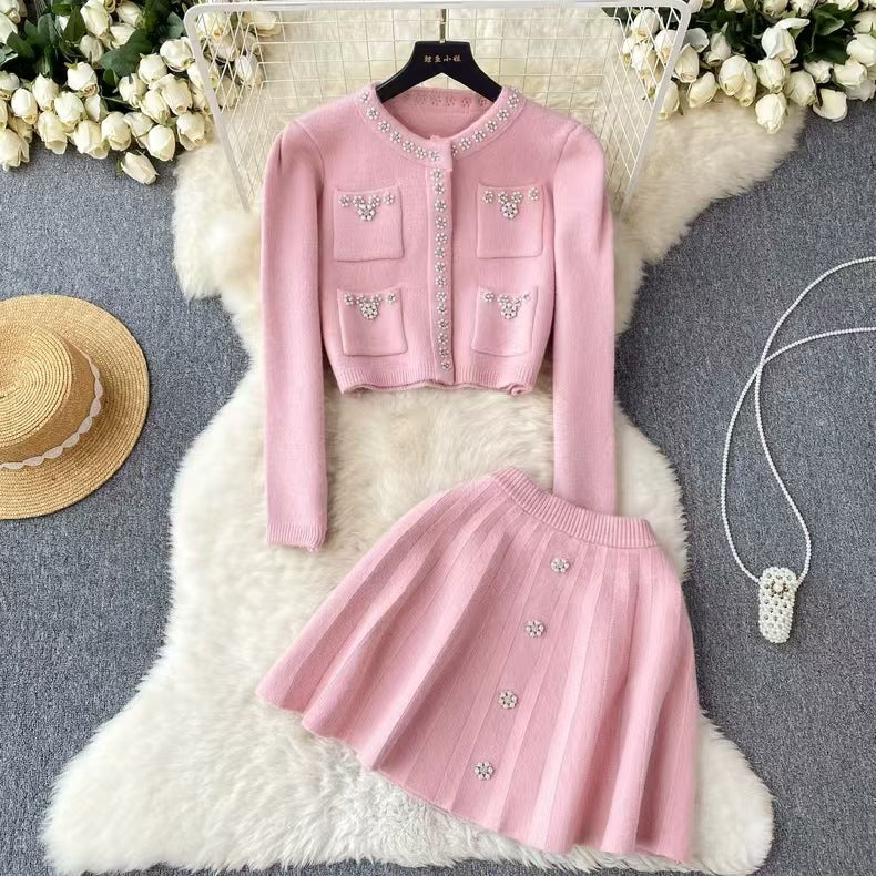 A knitted skirt set