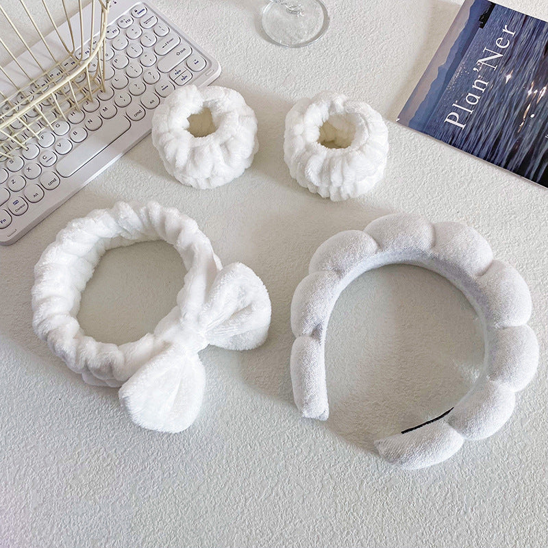 A Bow hair band, wash makeup, mask, cloud headband set, tie hair high cranial top