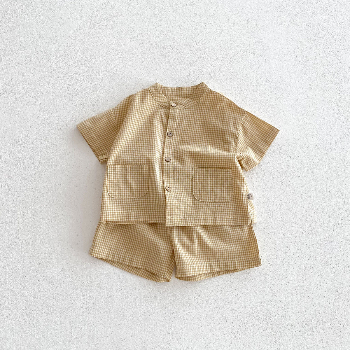 A INS Korean version of the baby summer thin solid color short-sleeved shirt and shorts set for children and boys casual two-piece set - Mixbatch