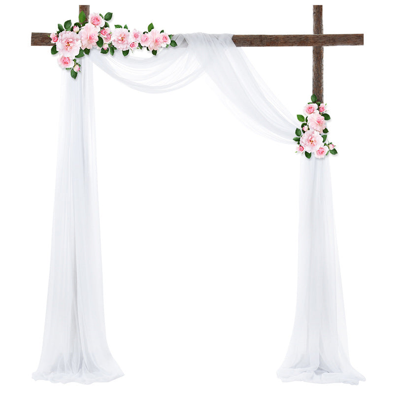 A outdoor curtain decoration