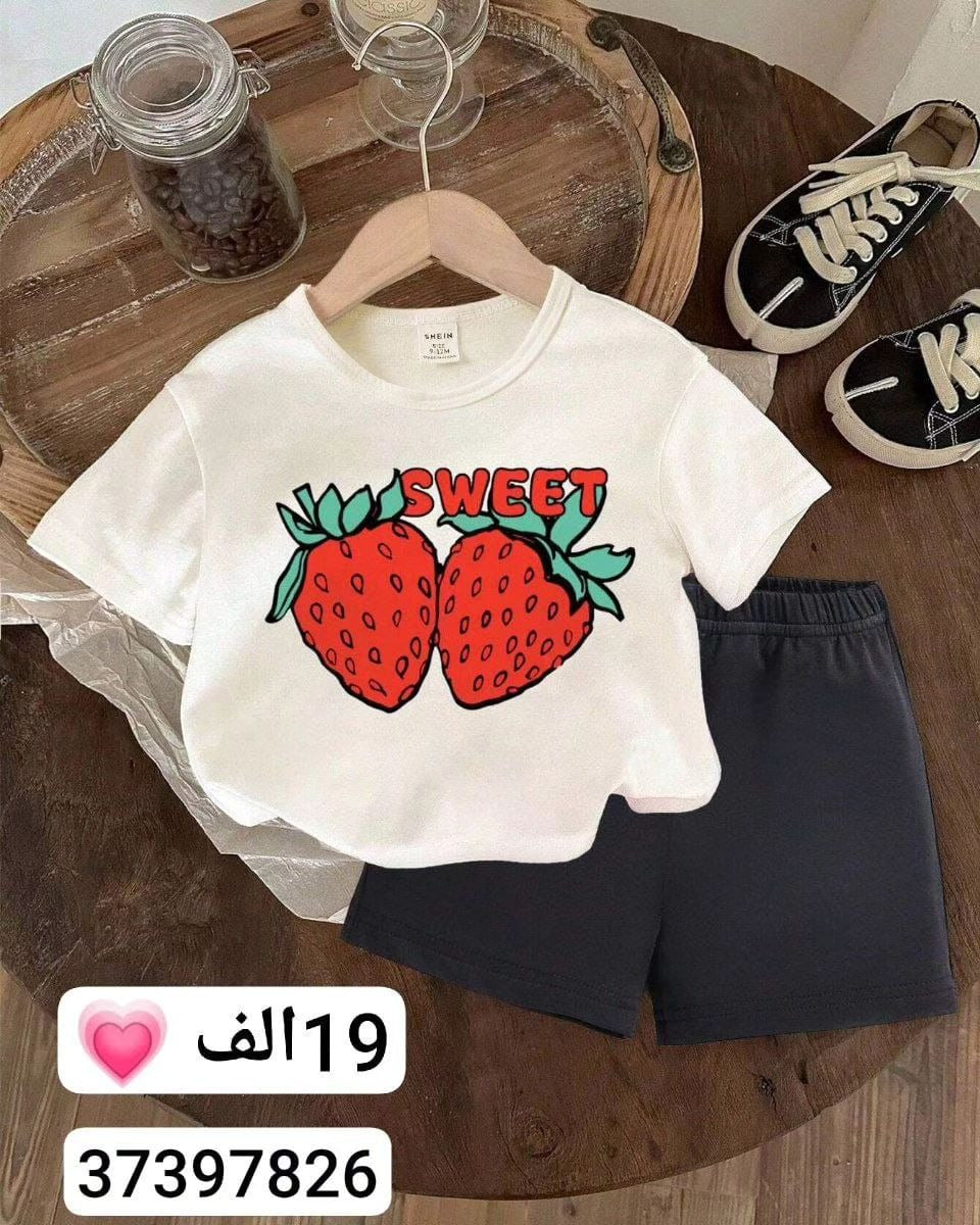 A Children's cute cartoon pattern printing set boys and girls short-sleeved T-shirt + shorts