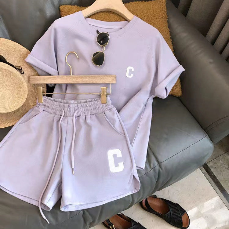 A women's summer set loose short-sleeved t-shirt casual shorts sports printing letter casual two-piece set