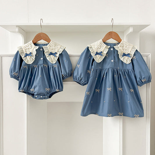 A Children's clothes