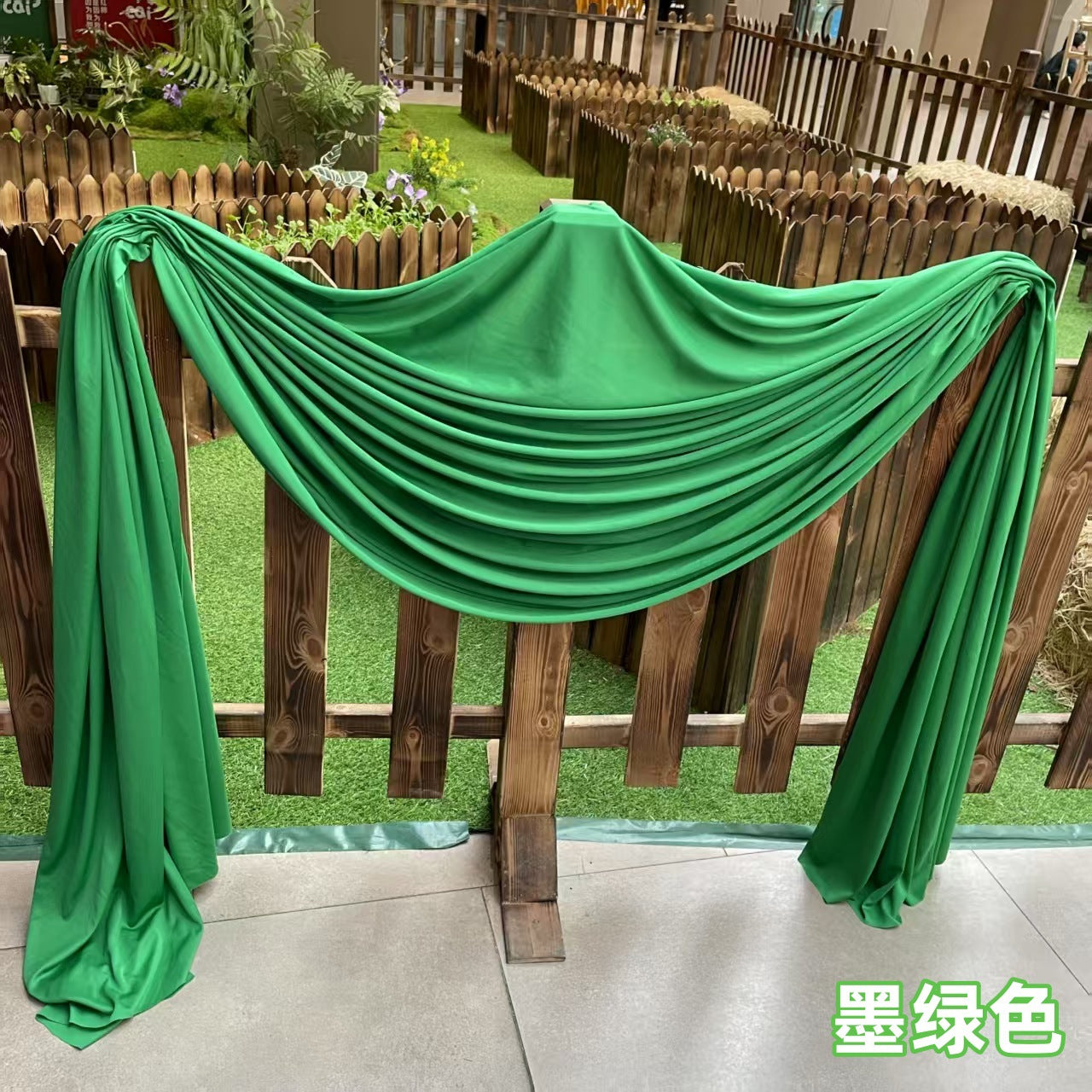 A background cloth