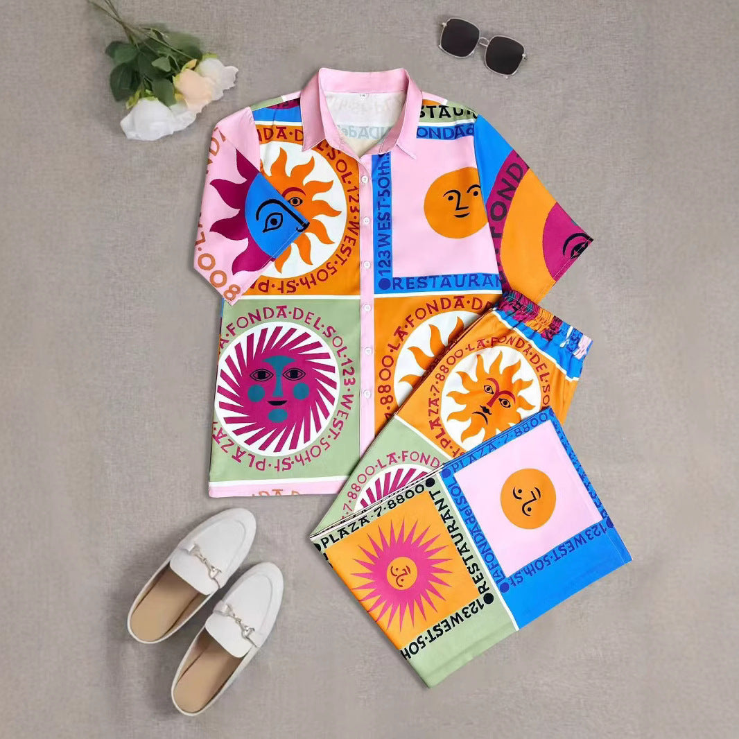 A new independent station holiday style sun and moon print women's suit shirt and wide-leg pants