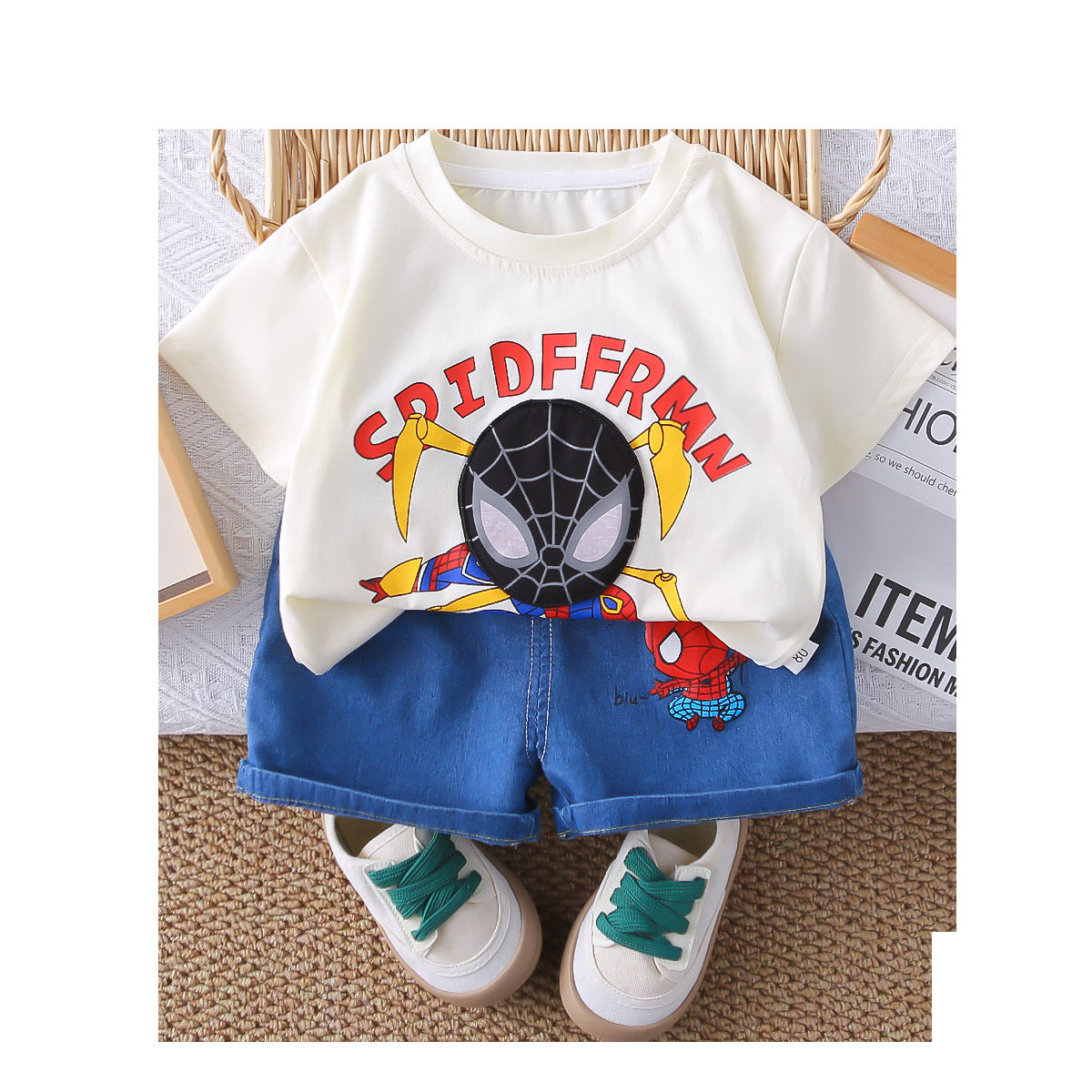 A summer new boys cartoon round neck short-sleeved suit boys casual denim shorts two-piece set hair