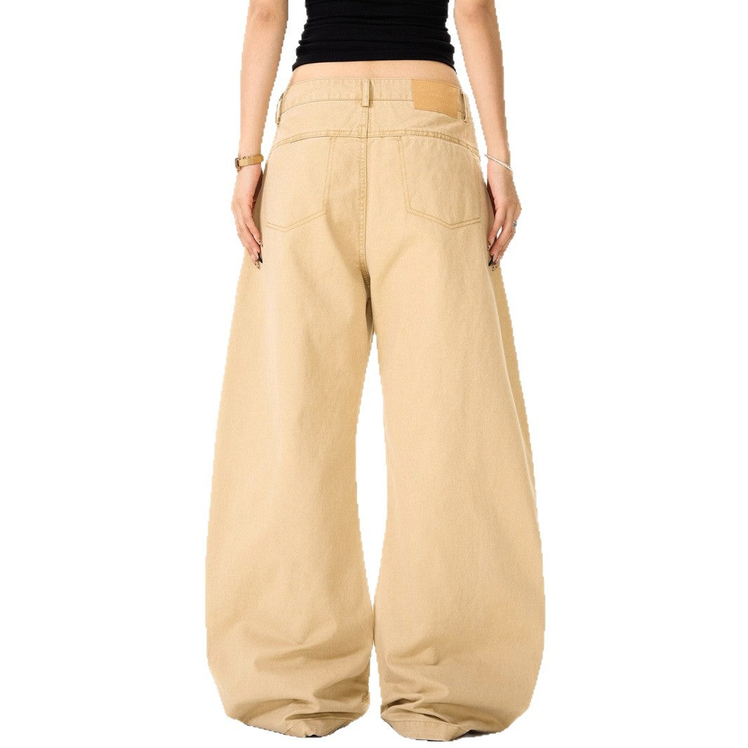 A baggy trousers