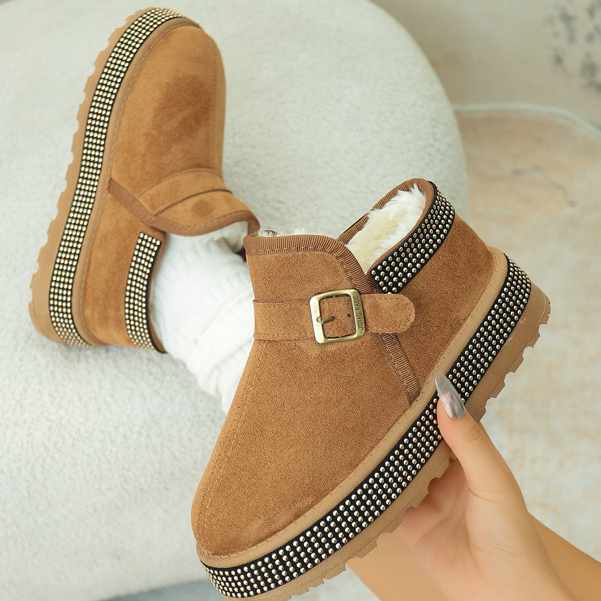 A warm snow boot