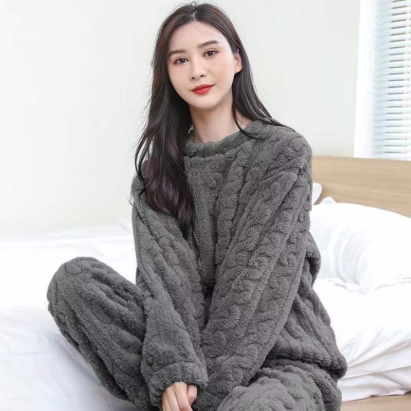 A Strictly selected coral fleece pajamas women's autumn and winter jacquard comfortable cotton fleece thickened loungewear two-piece set loose warm suit - Mixbatch