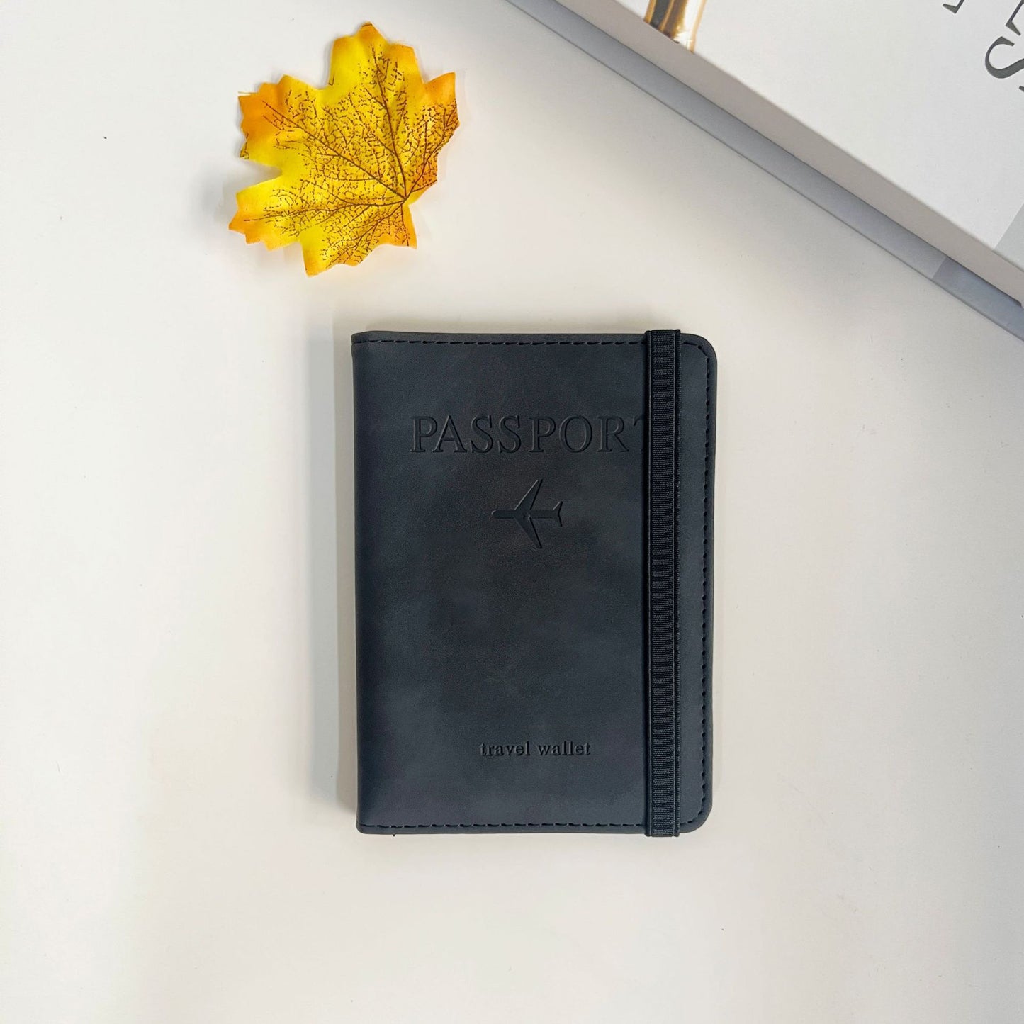 A PU Leather Card Bag Passport Clip RFID Passport Bag Travelwallet Multifunctional ID Bag Wholesale