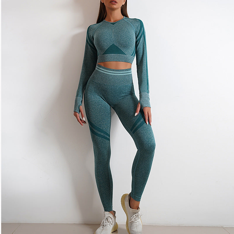 A Seamless knitted slim fit hip lift moisture wicking sports fitness clothes beautiful back fitness bra yoga clothes set