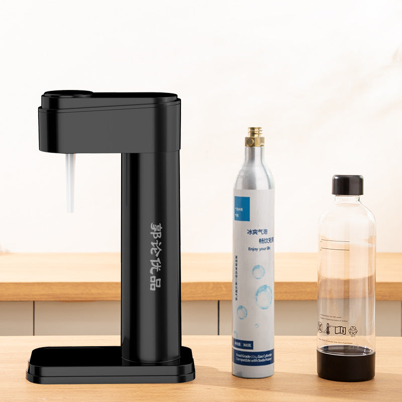 A Sparkling water Soda water Beverage machine