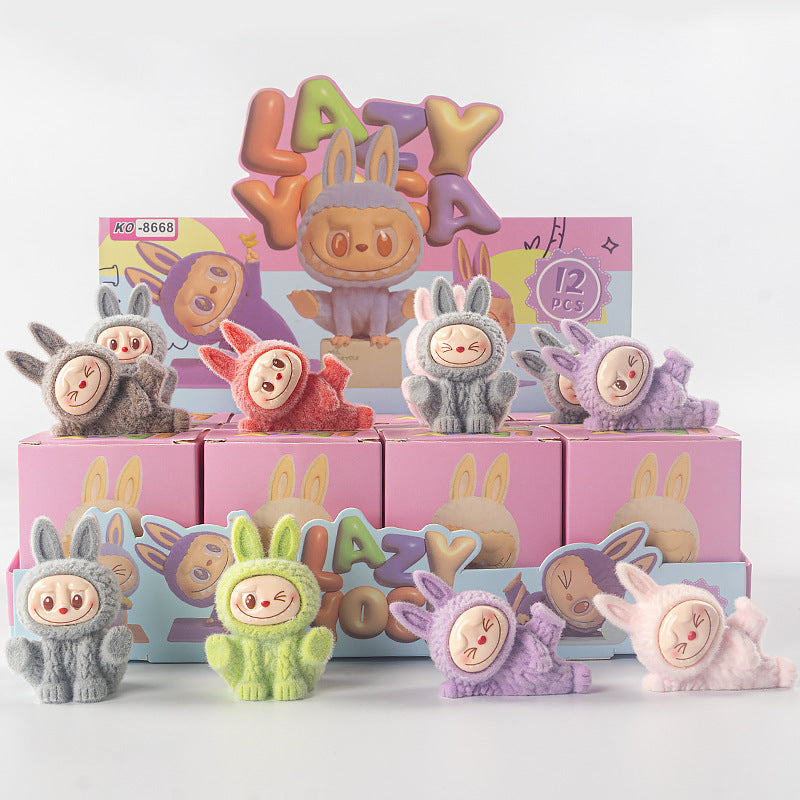 A flocking ornament toy