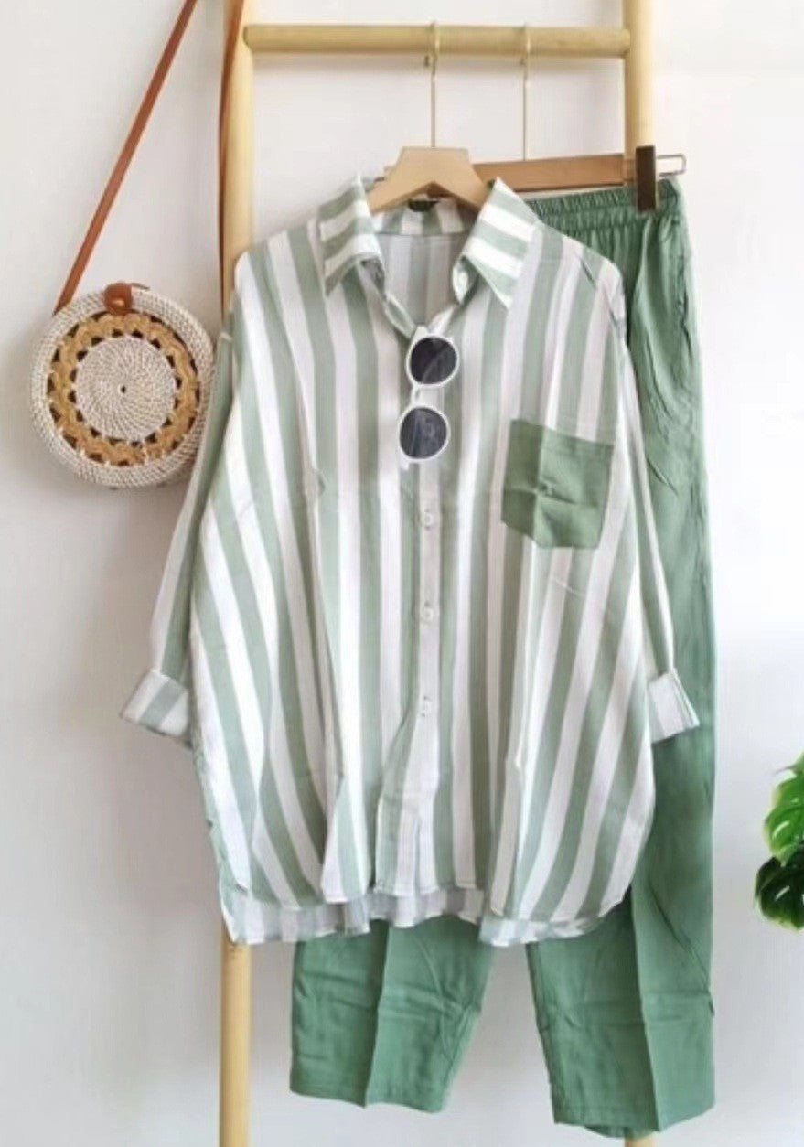 A large size women's clothing summer slightly fat MM fashion loose and thin comfortable casual striped suit