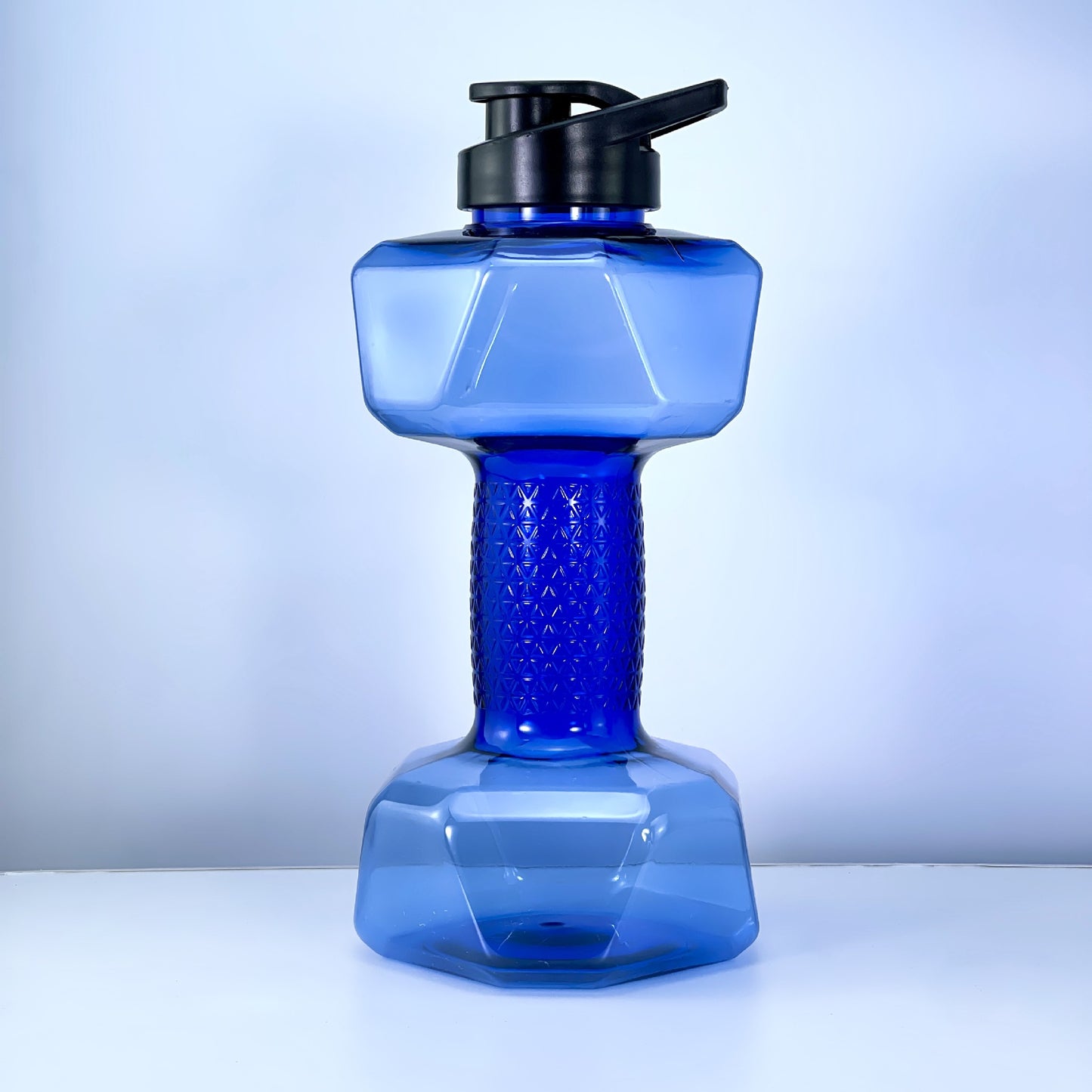 A dumbbell cup plastic cup 1500ml