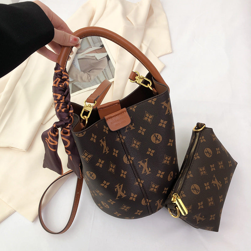 A high-end women's bag, new fashion printed mother and child bucket bag, versatile single shoulder crossbody portable cross-border bag