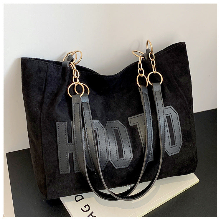 A new spring commuter tote bag
