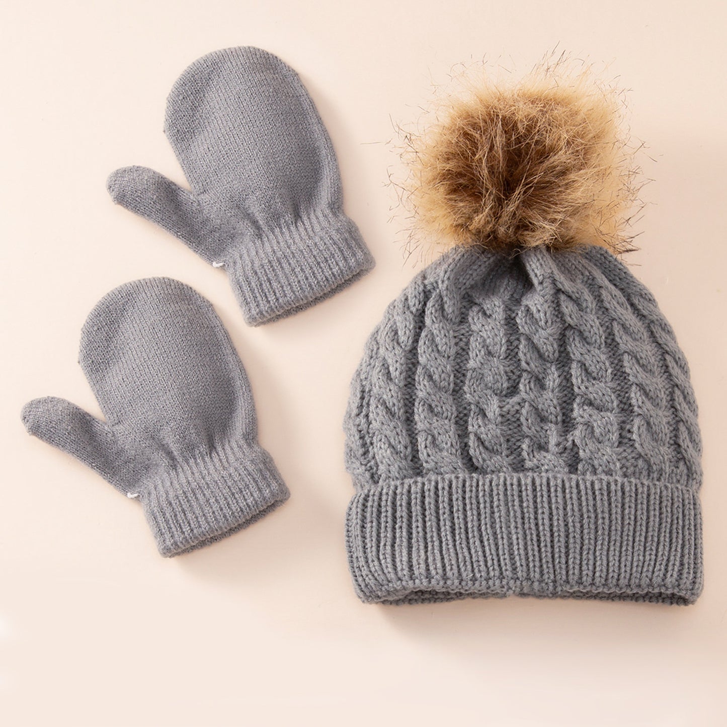 A new wool monochrome twist warm children's hat scarf gloves two or three-piece set